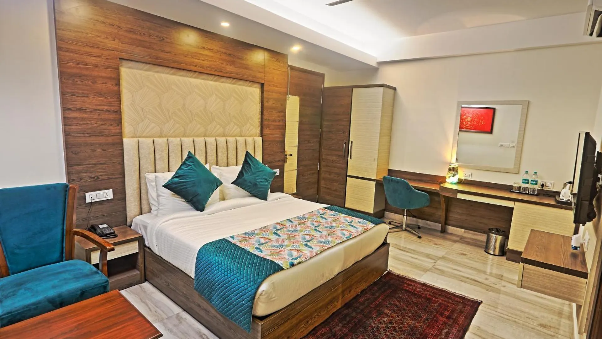 Hotel Cardinal Oxmo Aerocity Delhi Airport Nové Dillí 4*,  Indie
