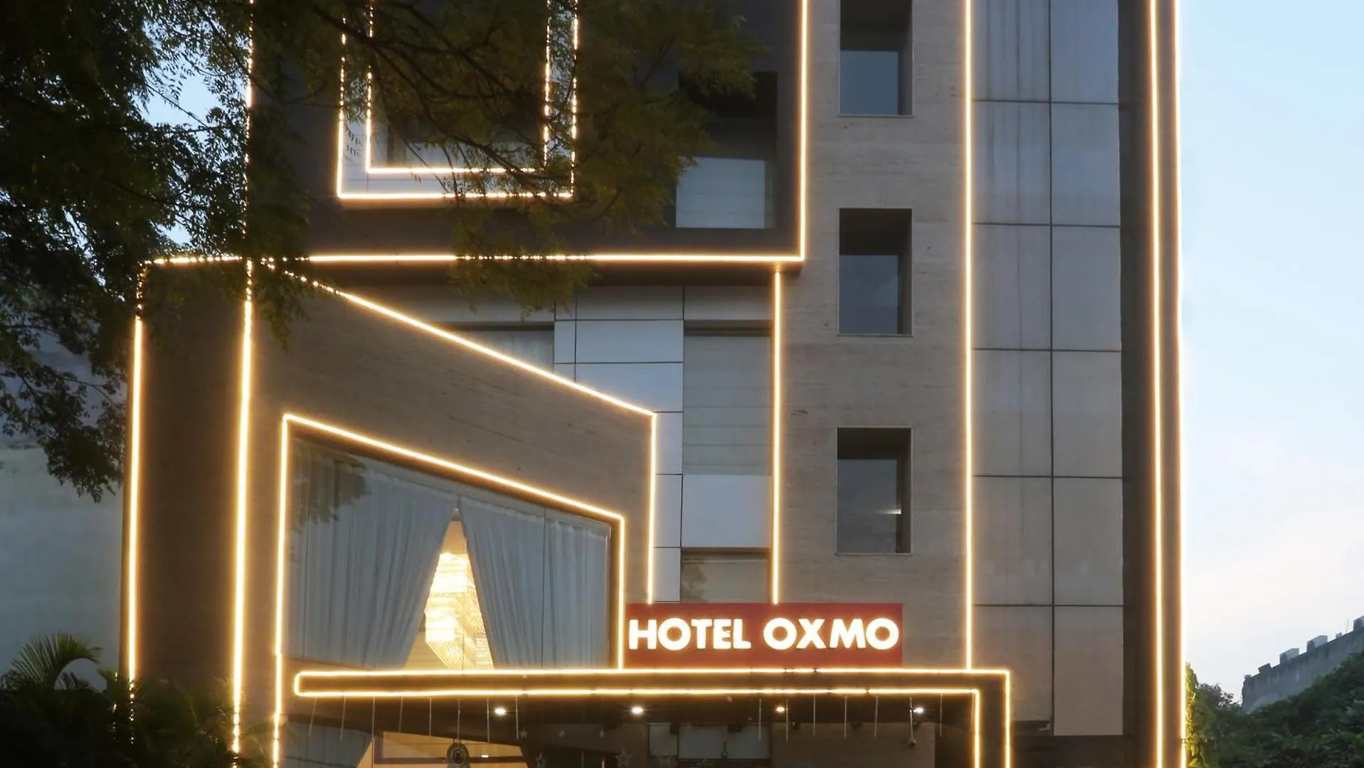 Hotel Cardinal Oxmo Aerocity Delhi Airport New Delhi