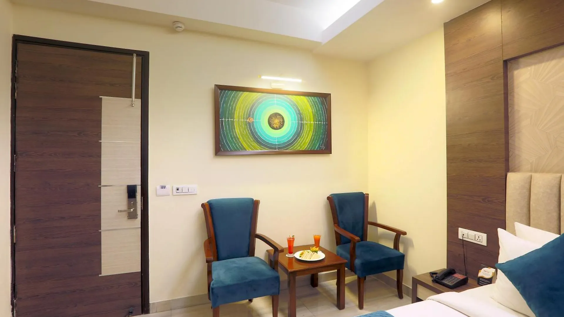 Hotel Cardinal Oxmo Aerocity Delhi Airport New Delhi